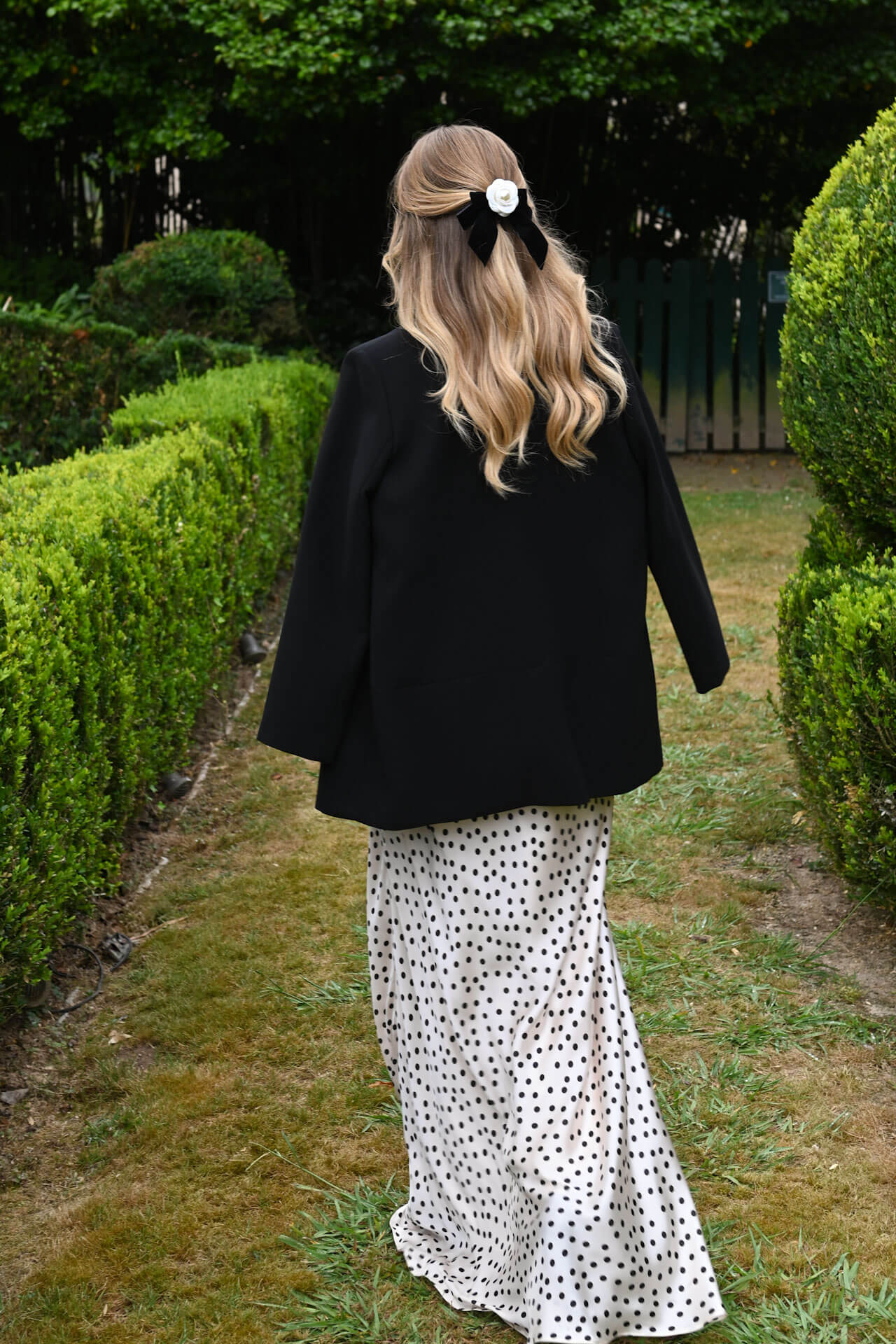 Pasador Camelia/Perla terciopelo