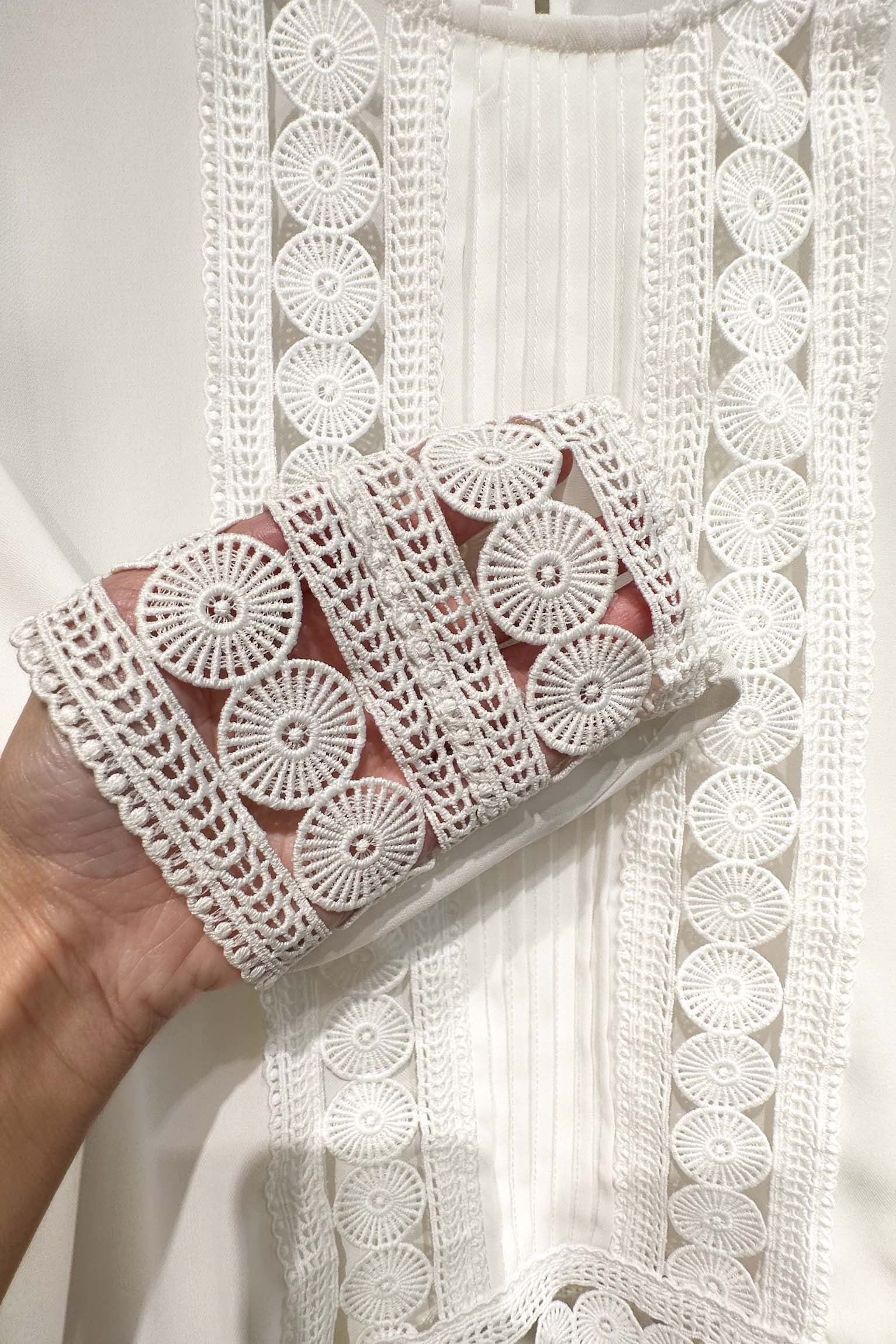 White guipure blouse OUTLET