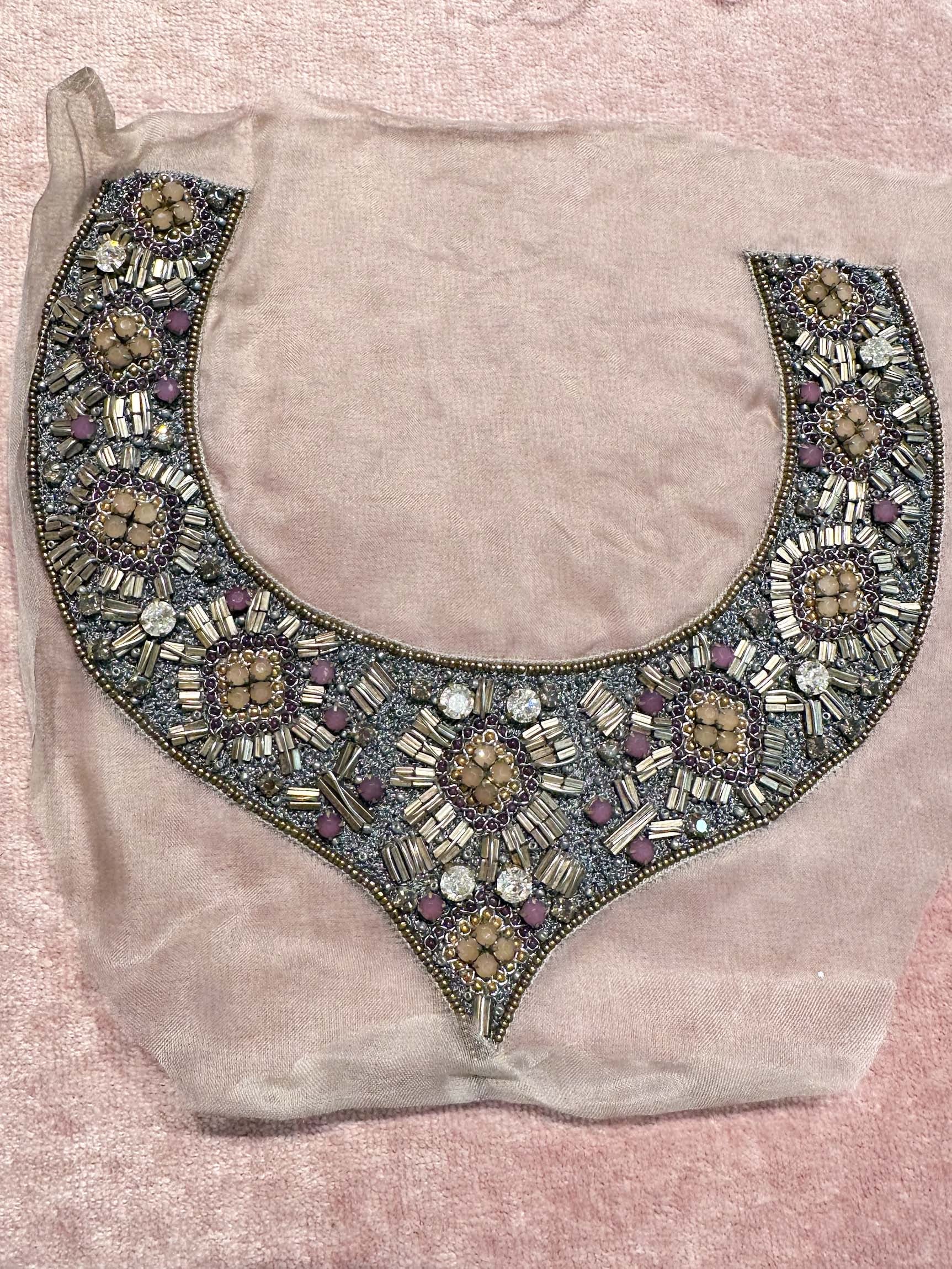 Cuello pedrería OUTLET