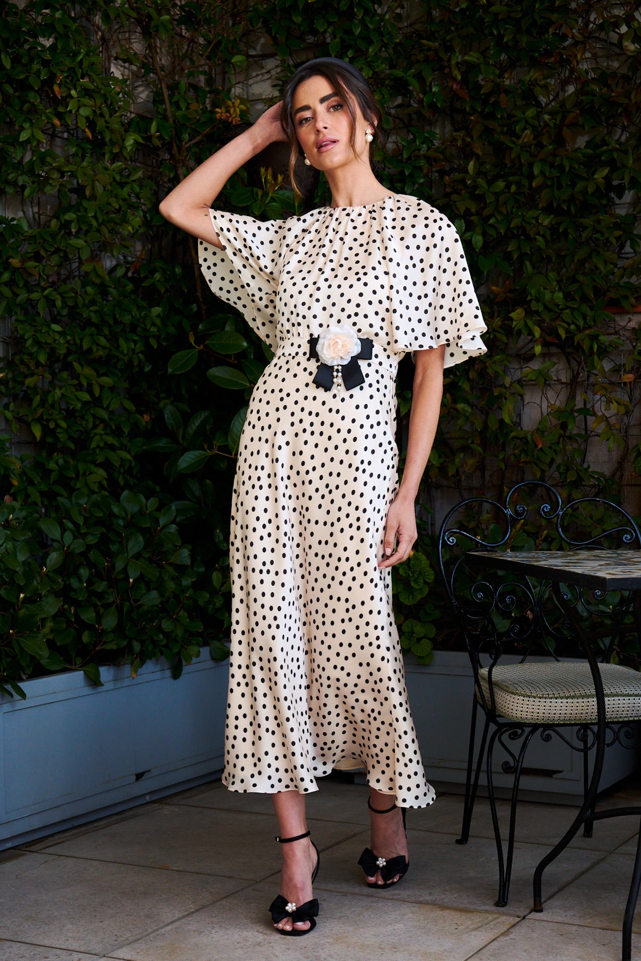 Vestido Carmen midi crudo