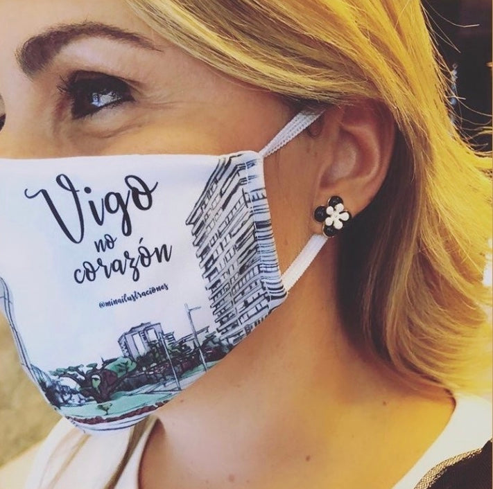 Pendientes camelia esmaltados