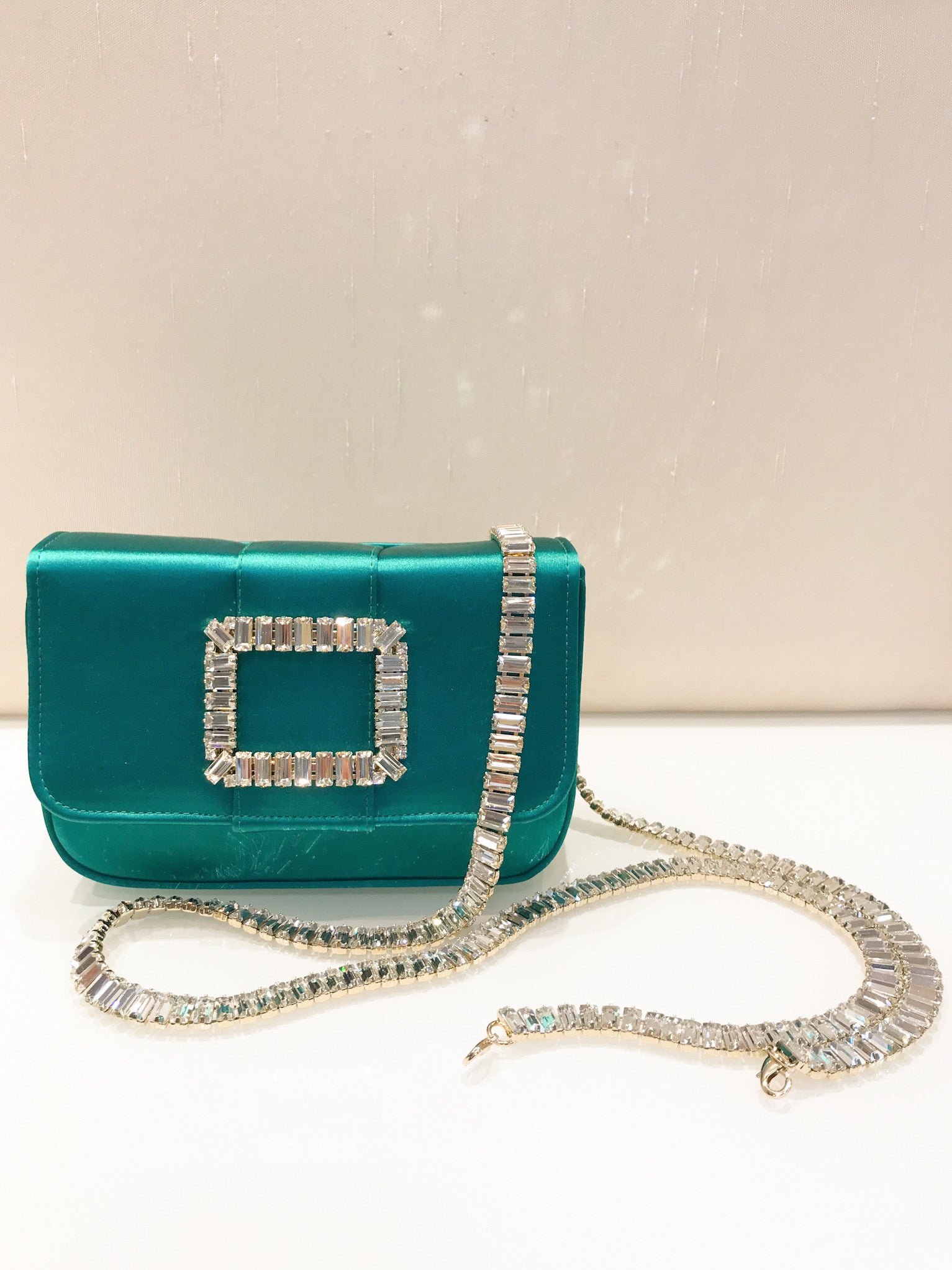 Bolsito satén esmeralda