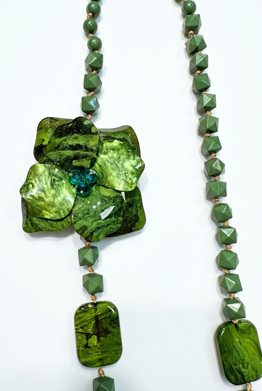 Collar Posidonia resina verde OUTLET
