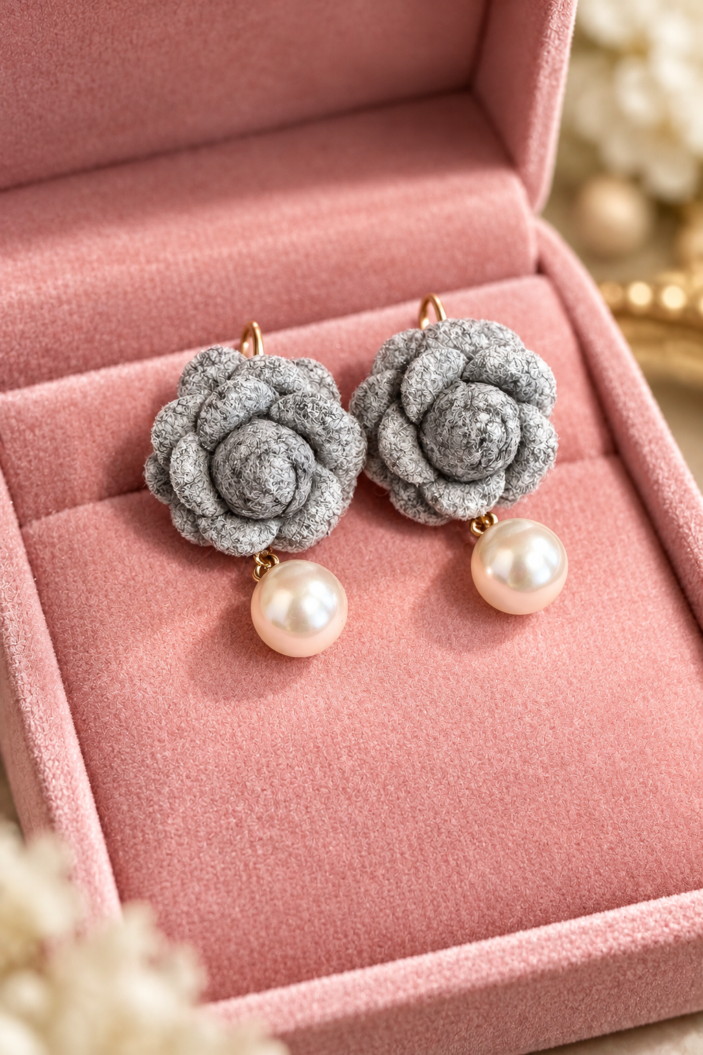 Camelia pearl earrings