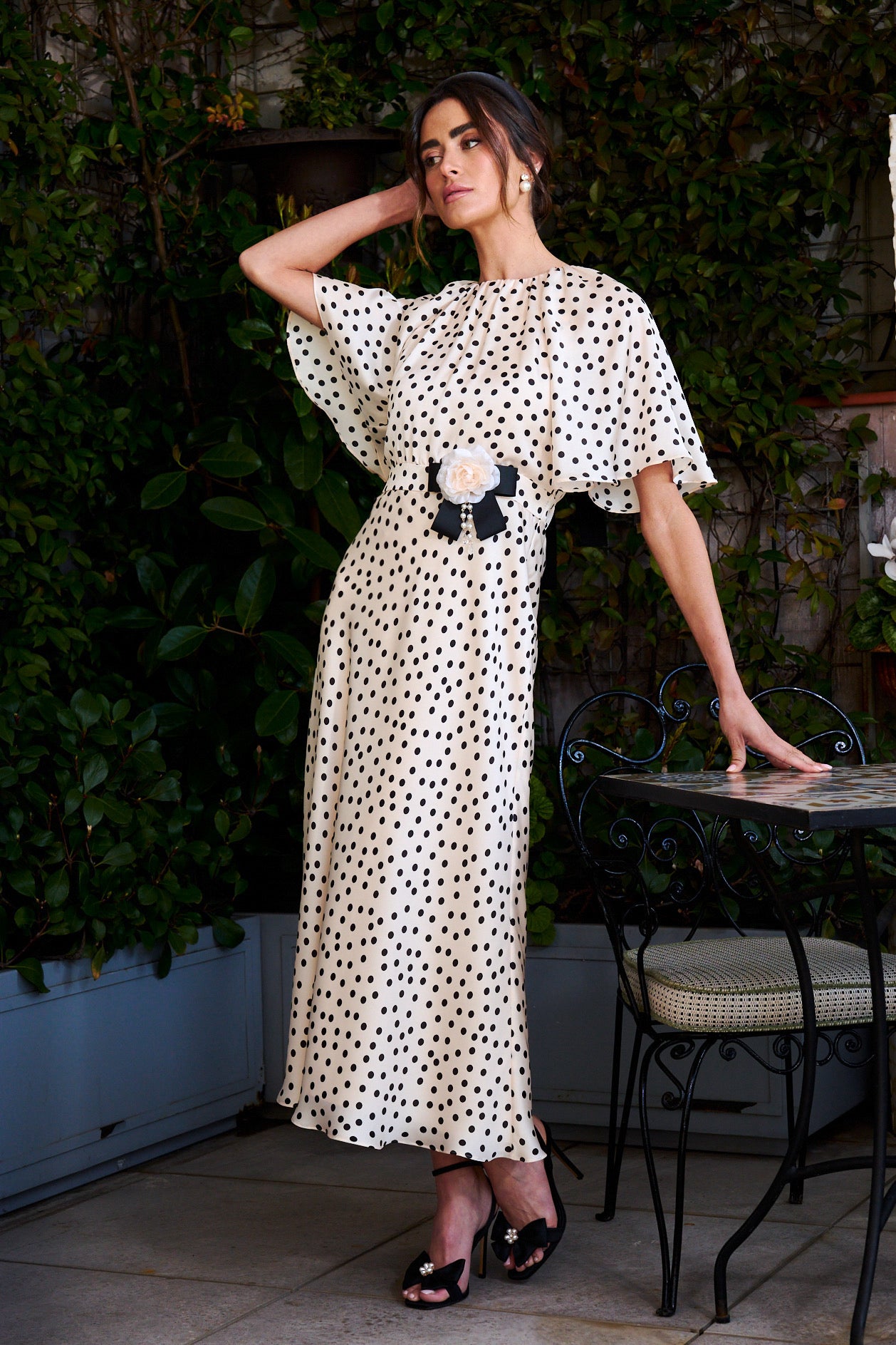 Vestido Carmen midi crudo